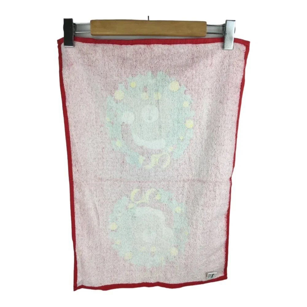 Vintage 80s Christmas Hilasal Santa Bear Wreath 100% Cotton Hand Towel Bathroom